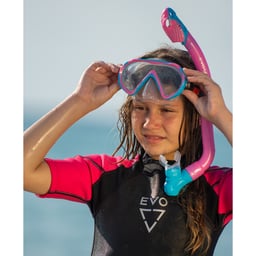 EVO One Dry Snorkel (Kid's) Lifestyle with Girl Thumbnail}